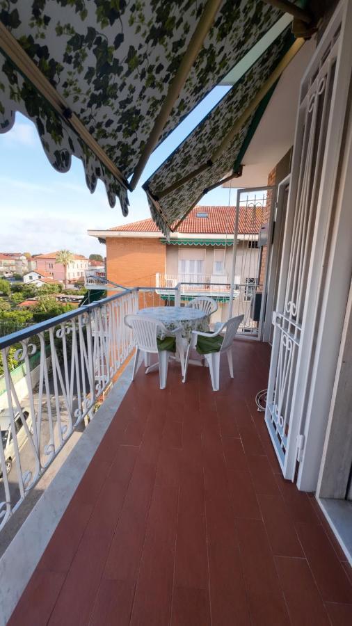 Apartamento La Casa Di Giugiu Diano Marina Exterior foto
